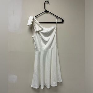 NWT Jasambac White Bow One Shoulder Fit and Flare Dress Size S